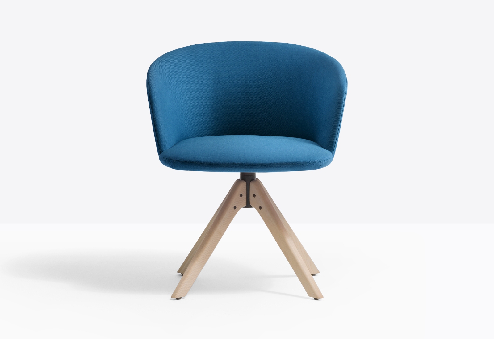 Eng gozal va jozibali qiz Saratov viloyati, Engels shahridagi jinsiy aloqa